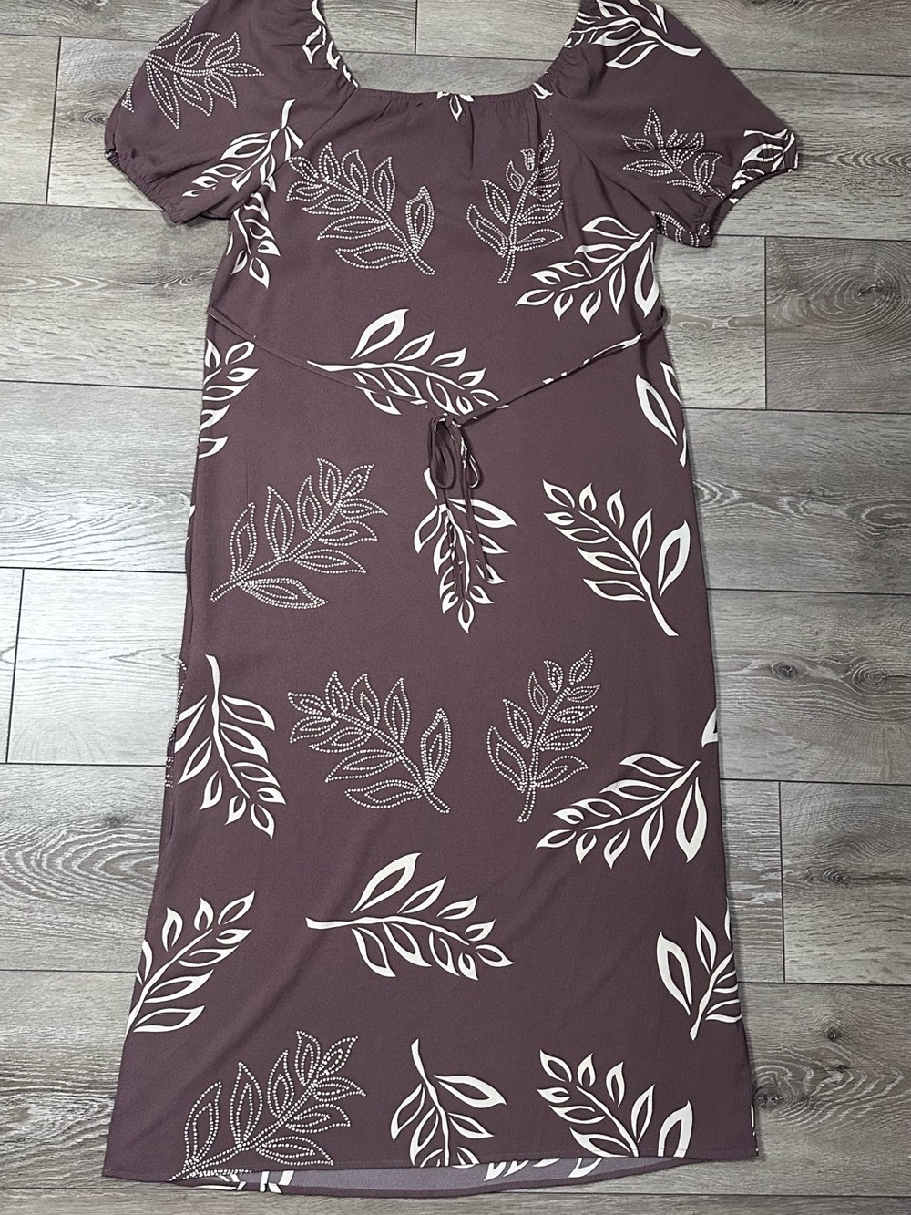 Absolutely Famous Square Neck Puff Sleeve Neutral Leaf Print Midi Dress - Picture 14 of 16